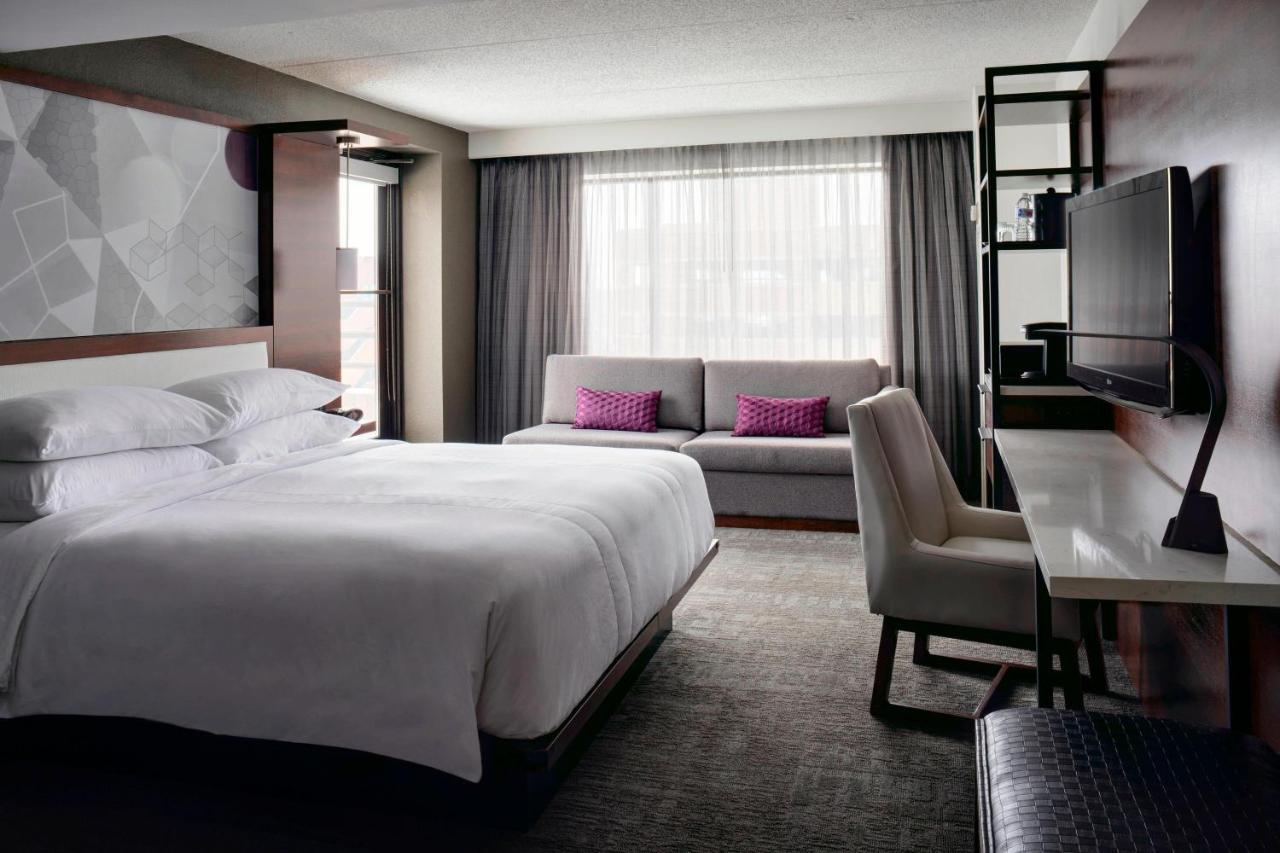 Marriott East Lansing At University Place Exterior photo