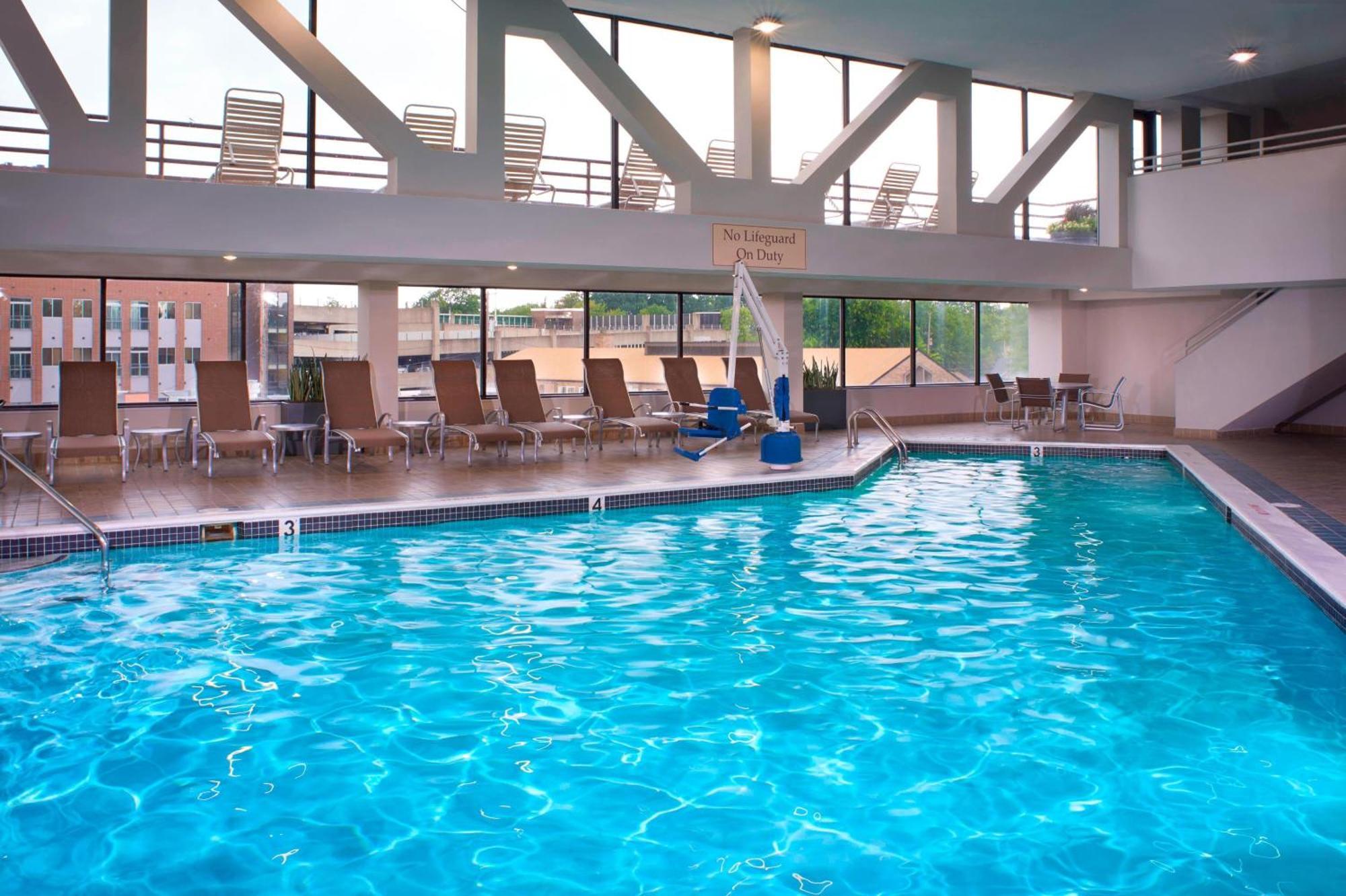Marriott East Lansing At University Place Exterior photo
